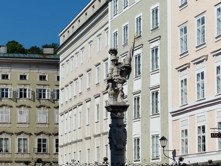 Statue Heiliger Florian